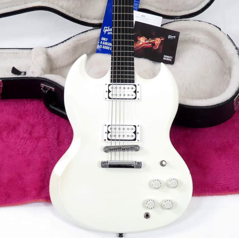 2013 Gibson SG Baritone Rare Limited Edition - Alpine White - Original Case & Paperwork - 27" Scale