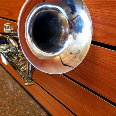 Emo Champion Bass Trumpet Silver image 3