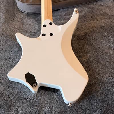 strandberg Boden Classic 6 Multiscale Fanned Fret Electric Guitar White 2017 HSS .strandberg* image 20