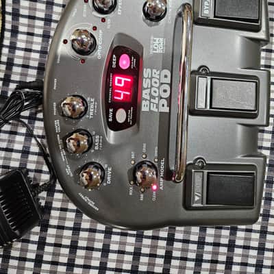 Line 6 Floor POD Multi-Effect and Amp Modeler 2010s - Black image 9