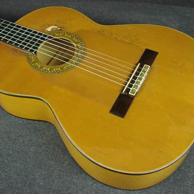 Ventura Bruno Royal Artist Model 1600F Flamenco Acoustic Guitar W/Case image 4