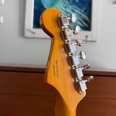 Fender Classic Series '50s Stratocaster Lacquer 2017 - Candy Apple Red image 6