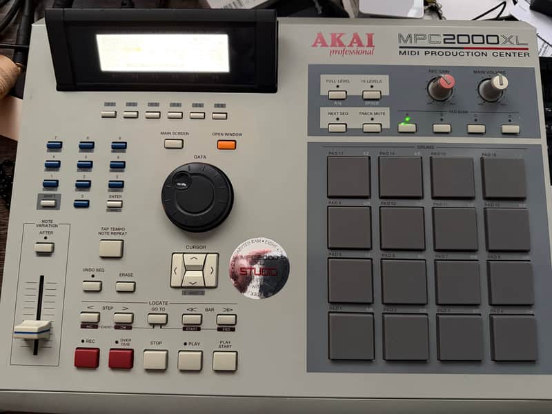 Akai MPC2000XL 2005 image 1
