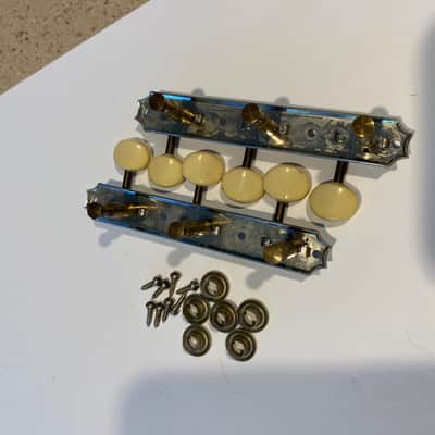 Gibson Kluson "3 on a plate"  tuners 1965 nice! image 2