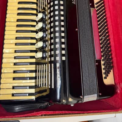 Excelsior Model 245 Accordion Piano Black Gloss Finish With Original Case image 11