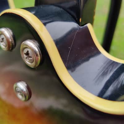 Mosrite Celebrity III 1965-1967 - Sunburst image 6