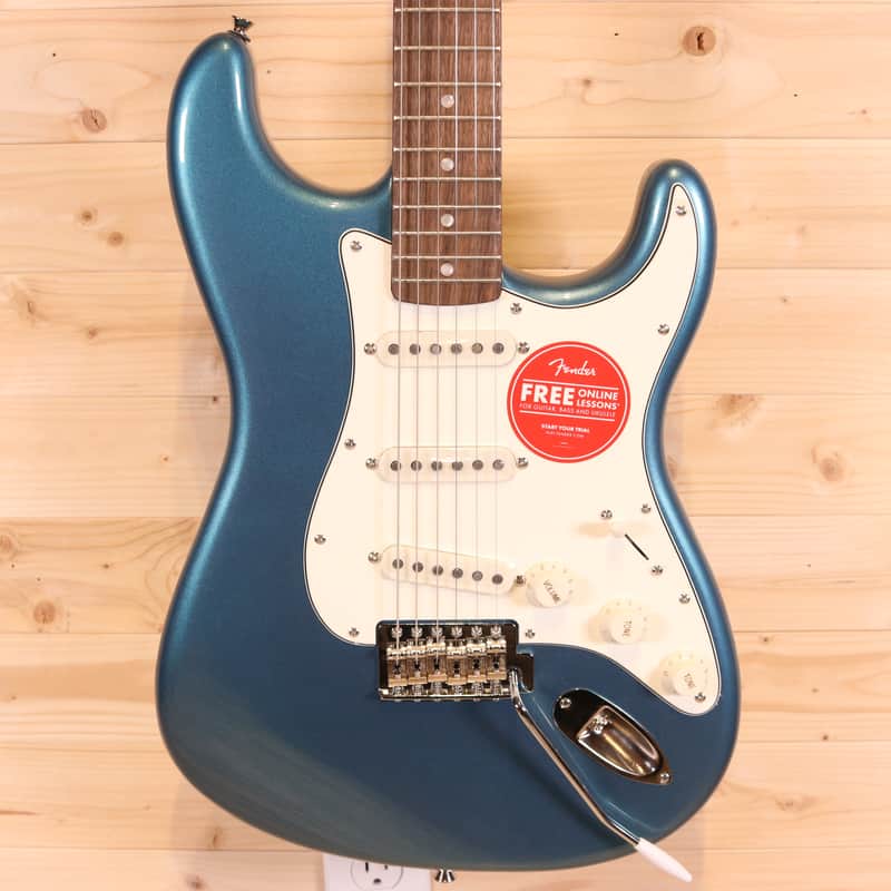 Squier Classic Vibe '60s Stratocaster | Reverb Canada
