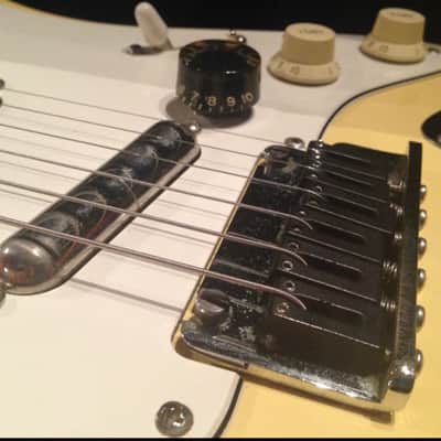 Fender American Stratocaster SSS 1996 Banana image 6