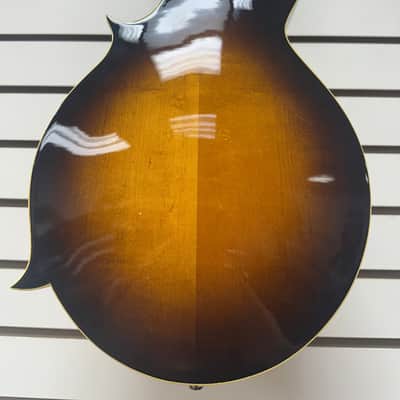 Kentucky KM-650 Standard F-Style Mandolin with hardcase image 6
