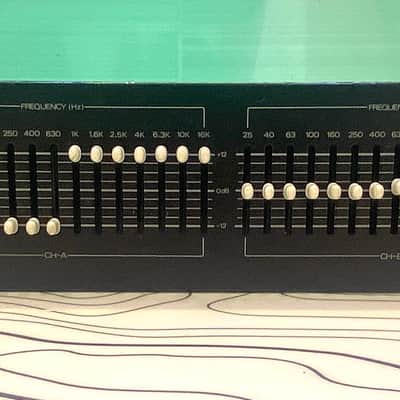 Marantz equalizer EQ 315 - Photo, audio & vidéo