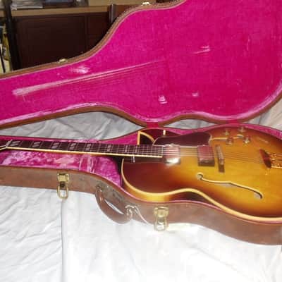 Gibson ES 350T 1962 - Sunburst PAFs Ex George Gruhn image 7