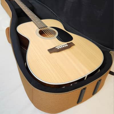 Mint Blueridge BR-63 000 Style Solid Sitka Spruce Top Acoustic Guitar w/Bag 2025 image 2