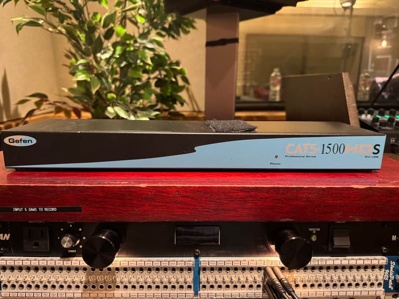 Gefen EXT-CAT5-1500HD image 1