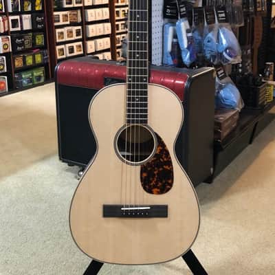 Larrivee P-03-R Rosewood Parlor Guitar image 1