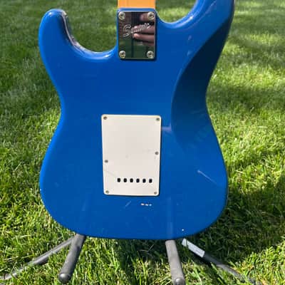 Squier stratocaster 2000 - Electric Blue image 6