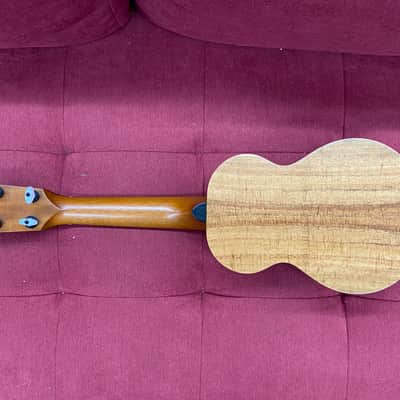 Kamaka HF-1 Soprano Ukulele with Full Ebony Package, MOP inlay, Koa Medium Curl Upgrade w/ Case image 14