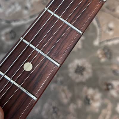 Fender Duo-Sonic with Rosewood Fretboard 1961 - 1964 - Transparent Red image 7