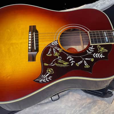 NEW! Gibson Custom Shop Hummingbird Rosewood 3-Piece Back Acoustic-Electric Guitar - Rosewood Burst - 5.1 lbs - Authorized Dealer! G06881 image 3