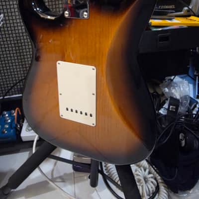 2017 Fender American Original '50s Stratocaster Maple Fretboard 2-Color Sunburst Nice! image 3