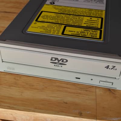Panasonic LF-D311SC & Toshiba SD-W2002 Cartridge DVD-RAM Drives image 6