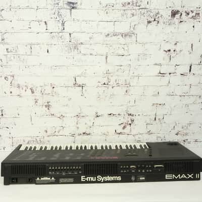 E-MU Systems EMU Emax II 16-bit Stereo Sampler Keyboard image 7