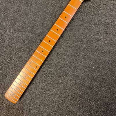Guitar neck, Roasted maple , bone nut, 9.5 radiu , fits Strat Nitro Finish Rounded fret ends image 2