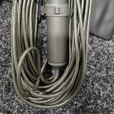 Vintage lavalier AKG D110 in original box image 3