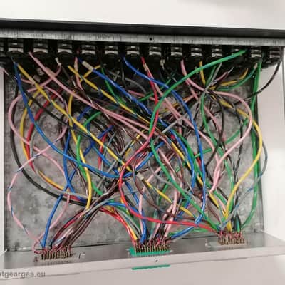 56 ins Breakout box ELCO / EDAC connectors image 7