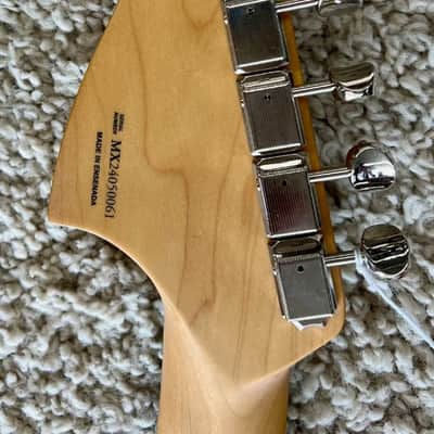 Mint Fender Player II Jaguar Electric guitar, Rosewood Fingerboard, Hialeah Yellow image 6