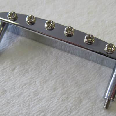 Fender Mustang Bridge 0035555000 image 2
