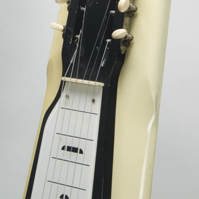 Unmarked Harmony H-7 Roy Smeck Lap Steel (1969) image 2