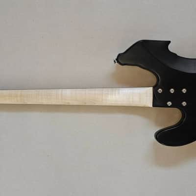 NAGEL Guitars E-Bass Classic Dragonhead image 3