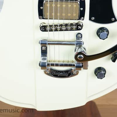 Schecter Ultra III - Ivory Pearl image 6
