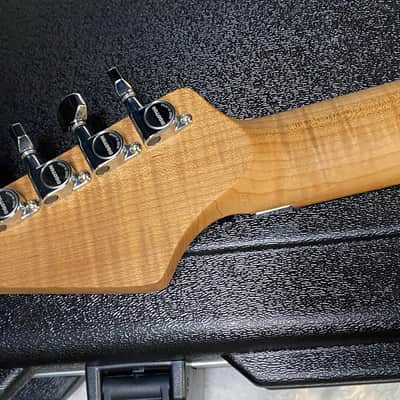 NEW ! Jackson Custom Shop Dinky HSH - Roasted Maple Neck & Fretboard - DK - 3-Tone Sunburst - Authorized Dealer - 7.5 lbs - G06672 image 14