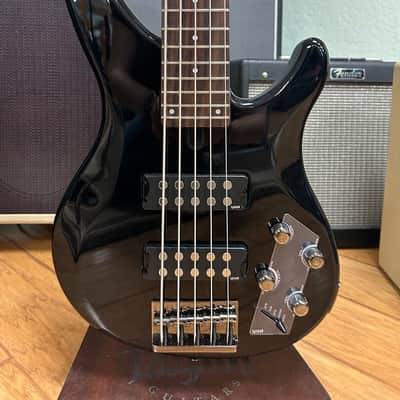 Yamaha TRBX305 5-String Bass image 1