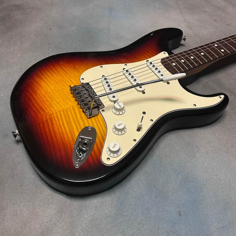 2004 Fender Limited Edition FSR Flamed Maple Top Stratocaster