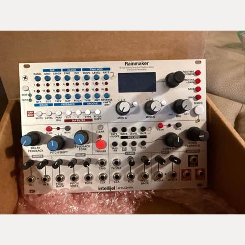 Intellijel Cylonix Rainmaker 16-Channel Delay and Resonator