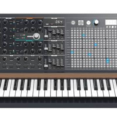 Arturia MatrixBrute 49-Key Synthesizer