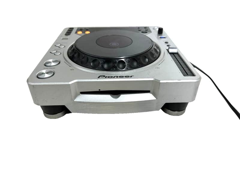 Pioneer CDJ-800MK2 Digital CD Deck W/Scratch Jewel Wheel/Not Working #0002 (One) image 1
