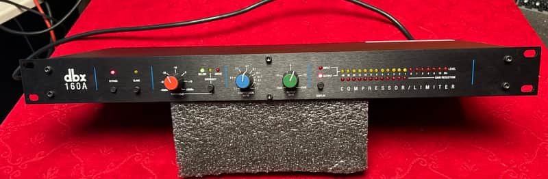 dbx 160A Compressor Limiter | Reverb España