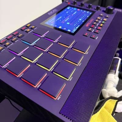 Akai MPC Live II Standalone Sampler / Sequencer 2020 - Present - Black image 1