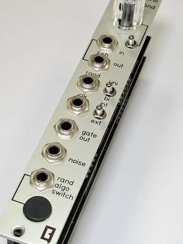 Qu-Bit Electronix Nano Rand v1