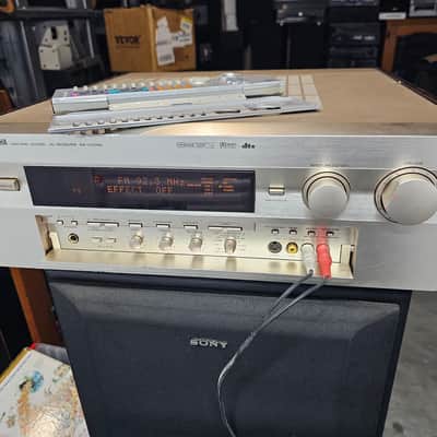 Yamaha RX-V2095 1999 Black 5.1 Surround Sound Receiver image 1