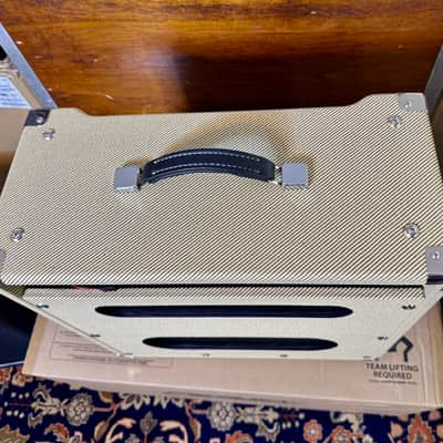Peavey Classic 20 Guitar Combo Amplifier 1x12” Tweed ( 20W/5W/1W) Recording  USB Interface image 13