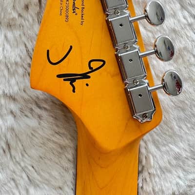 Fender Squier J Mascis Jazzmaster Electric Guitar with Tremolo - Vintage White image 7
