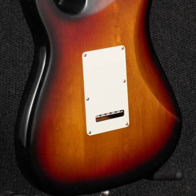 Fender American Ultra Luxe Vintage '50s Stratocaster - Sunburst image 10