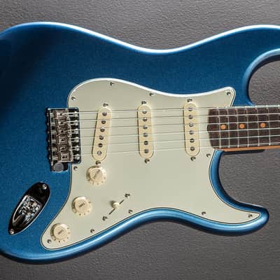 Fender Dave’s Guitar Shop Limited Edition American 1962 Reissue Stratocaster – Lake Placid Blue image 1