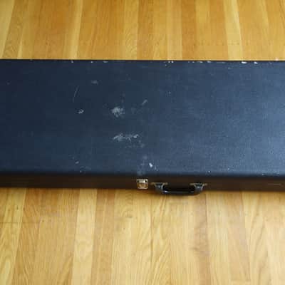 1978 Left Handed Guild B-302 Bass All Original image 22