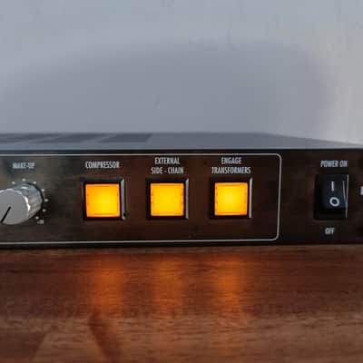 Warm Audio BUS-COMP stereo VCA Bus Compressor image 2