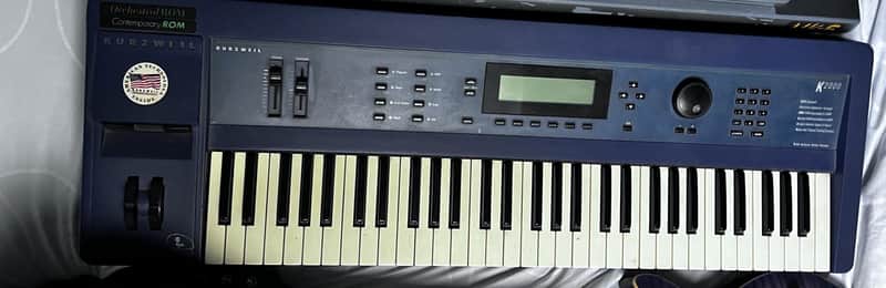 Kurzweil K2000VP 61-Key Digital Synthesizer 1990s - Indigo image 1